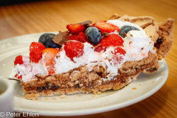 Beerenkuchen  Lissabon Distrikt Lissabon Portugal by Peter Ehlert in LIS_Timeout