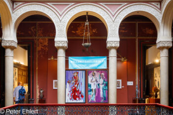 Ausstellung im Haus  Lissabon Distrikt Lissabon Portugal by Peter Ehlert in lis-embaixada