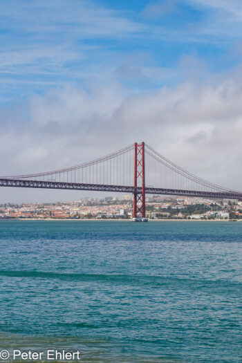 Ponte, 25 de Abril  Almada Distrikt Setúbal Portugal by Lara Ehlert in LIS-Ponte