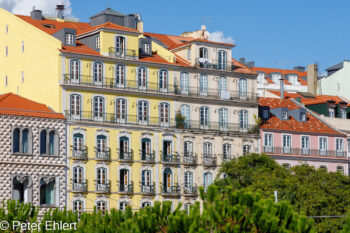 Hausfassaden  Lissabon Distrikt Lissabon Portugal by Peter Ehlert in LIS-Stadt