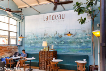 Landeau Chocolate Café  Lissabon Distrikt Lissabon Portugal by Peter Ehlert in LIS-LX
