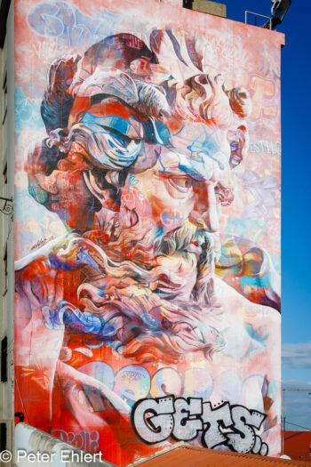 Poseidon Facing the Tagus River - PichiAvo (2018)  Lissabon Distrikt Lissabon Portugal by Peter Ehlert in LIS-Stadt