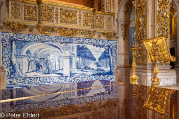 Kachelwend mit Flügel in Kirche   Lissabon Distrikt Lissabon Portugal by Peter Ehlert in lis-azulejo