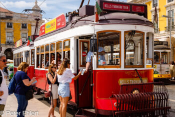 Touristen-Tram  Lissabon Distrikt Lissabon Portugal by Peter Ehlert in LIS-Augusta