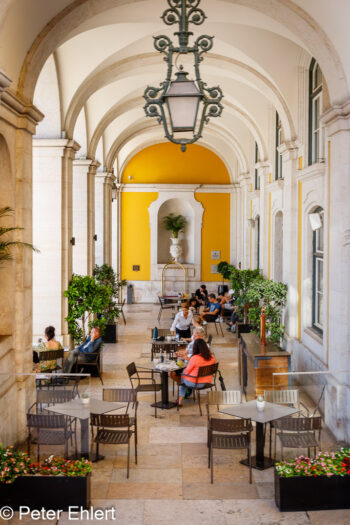 Seitenarkaden  Lissabon Distrikt Lissabon Portugal by Peter Ehlert in LIS-Augusta