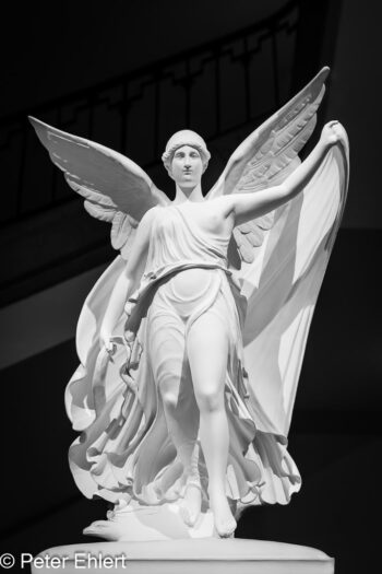 Figur  München Bayern Deutschland by Peter Ehlert in Abguss-Portrait,Durchblick