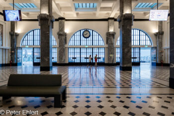 Wartehalle Bootsterminal  Lissabon Distrikt Lissabon Portugal by Peter Ehlert in LIS-Augusta