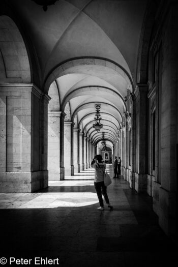 Arkadengänge  Lissabon Distrikt Lissabon Portugal by Lara Ehlert in LIS-Augusta